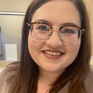 Meet your Posher, Bethanie